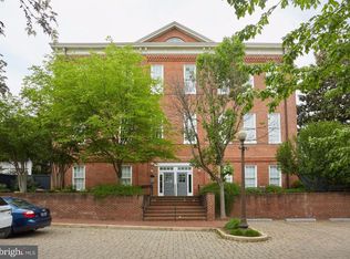 2735 Olive St NW APT 5, Washington, DC 20007