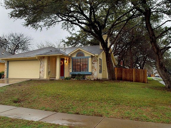 2nd image of 10400 Sentenal Dr