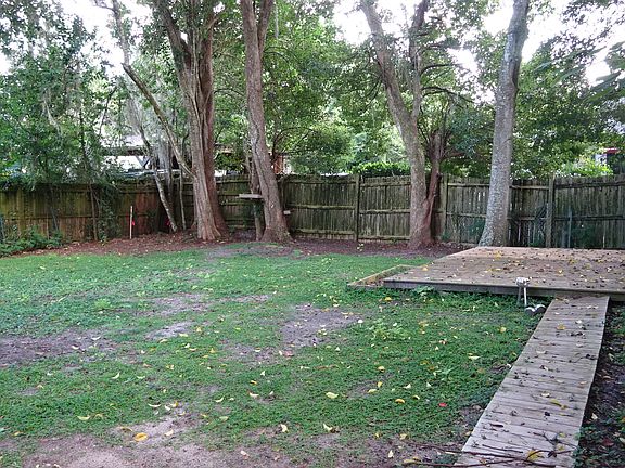 Fenced Yard
