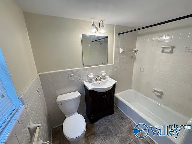 1200 Bailey Cove Cir SE #A — Photo 36