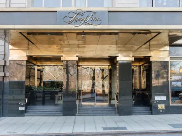 106 Central Park South image 7 of 11