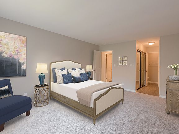 3rd image of 300 Rolling Oaks Dr APT 133