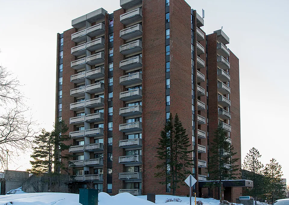 30 Eleanor Dr