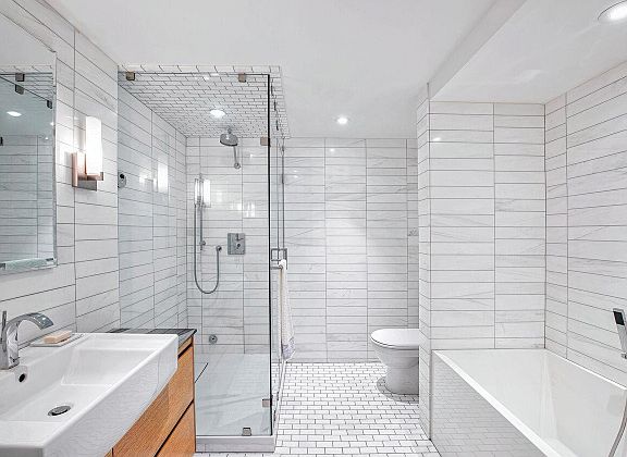 5th image of 1 W 67th St #715