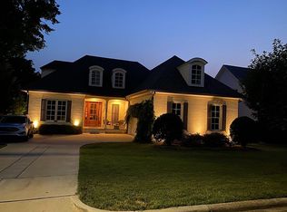 1207 Currituck Dr, Raleigh, NC 27609