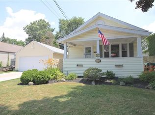 205 73rd St, Niagara Falls, NY 14304