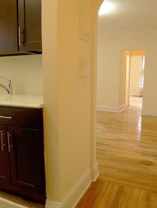 1st image of 19 E 108th St APT 4RE