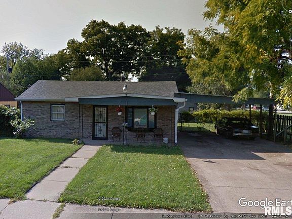 4th image of 912 11th Ave