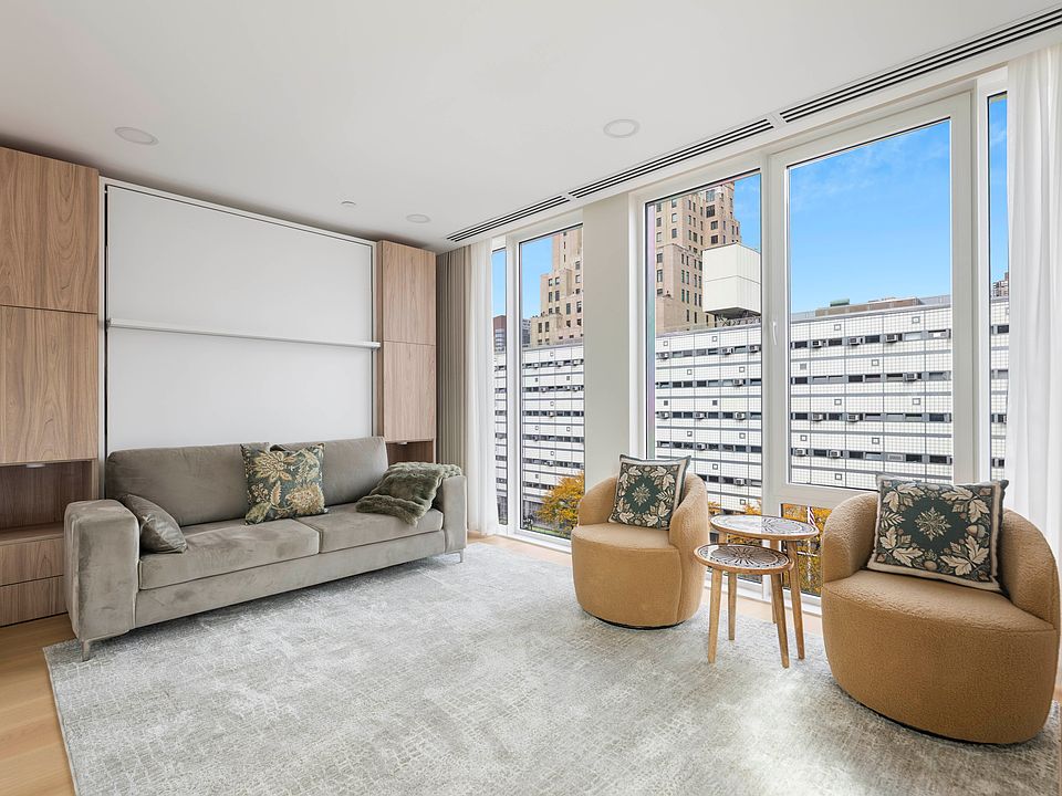 1st image of 410 W 49th St #6