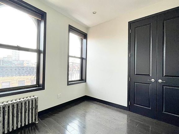4th image of 167 Mott St #6BC