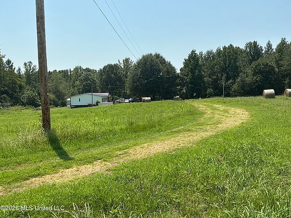 3rd image of 478 Deer Creek Rd