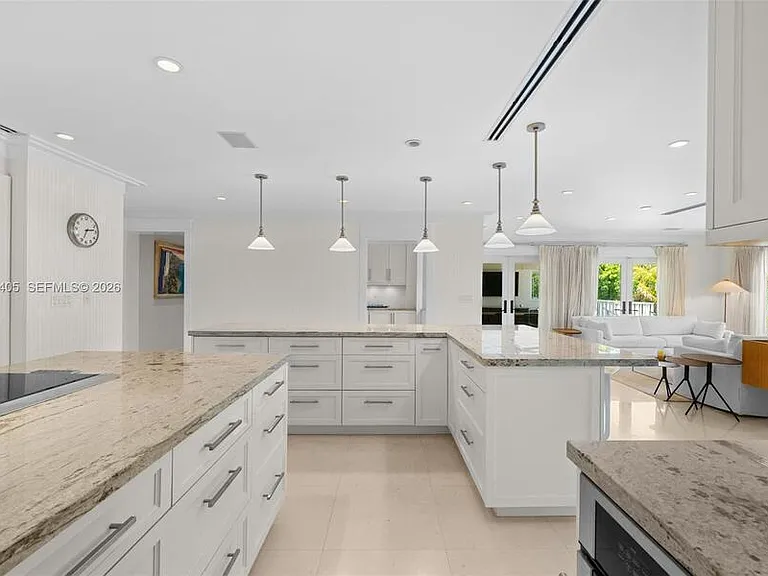 6831 Sunrise Ct — Photo 19