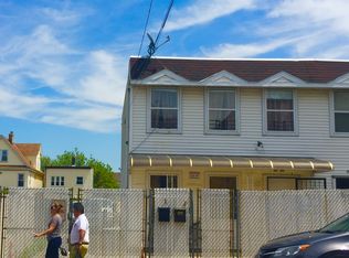 3145 103rd St, Flushing, NY 11369