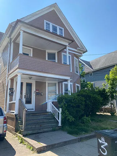 119 Hobart St #2 Photo 1