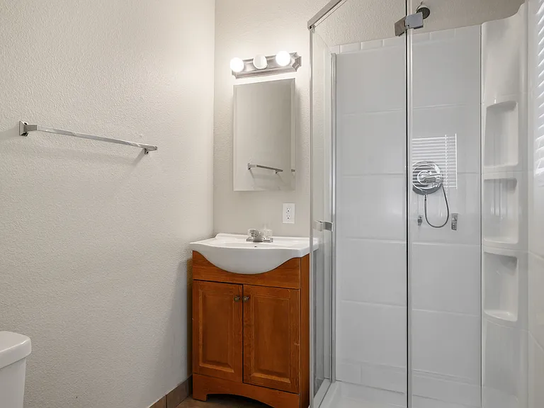 5045 Sepulveda Blvd — Photo 19
