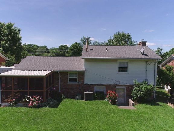 4th image of 3518 Brookview Dr
