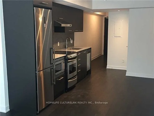 87 Peter St #1317 — Photo 4