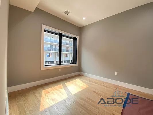 3rd image of 30 E 29th St #2A