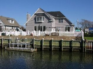 38 Tarpon Rd, East Quogue, NY 11942