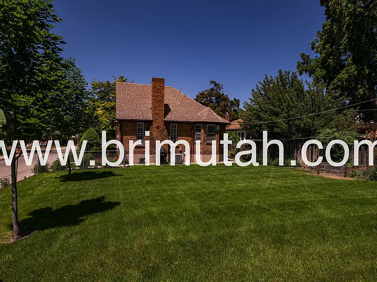 753 E Princeton Ave — Photo 4