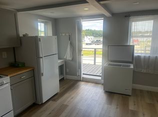 198 Hallworth Dr #2, Warwick, RI 02886