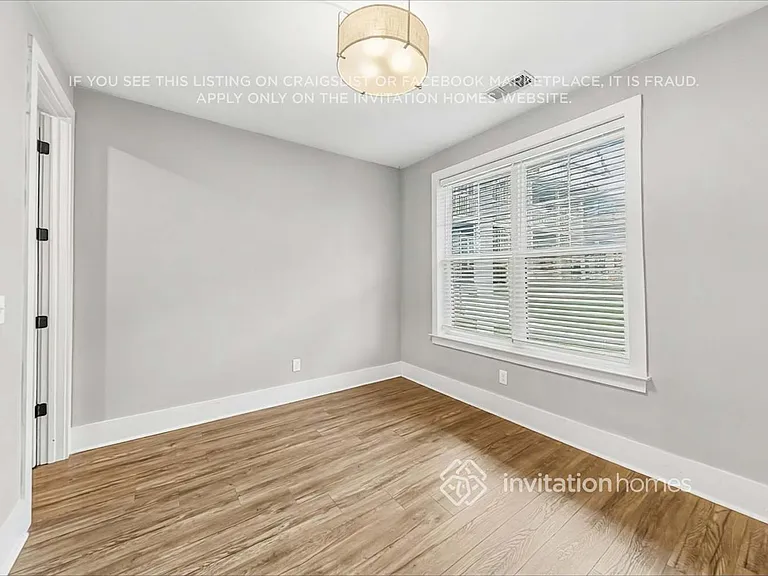 242 Founders Ln — Photo 14