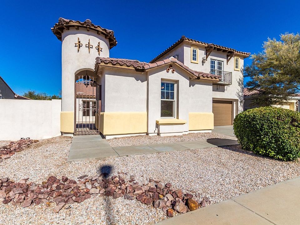 1st image of 2336 E Balsam Dr