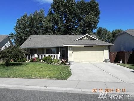 1st image of 1510 N Bluegrass Ln