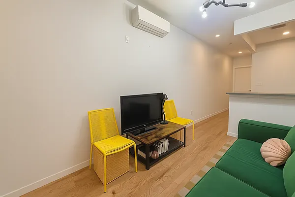 Rented by MADEHOME | media 5