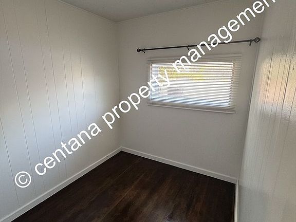 3rd image of 612 Illinois St