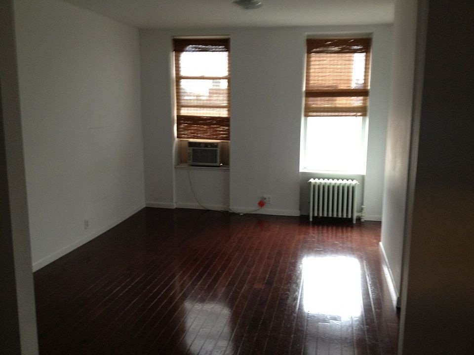 2nd image of 646 Leonard Street # 4 Th Floor
