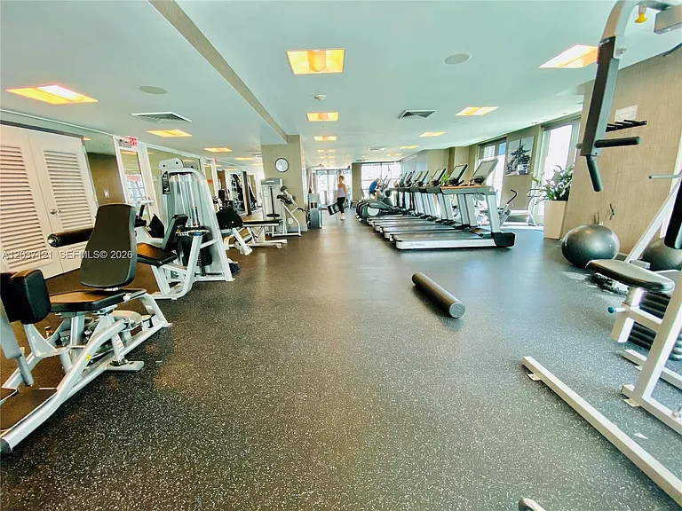 950 Brickell Bay Dr #2601 — Photo 59