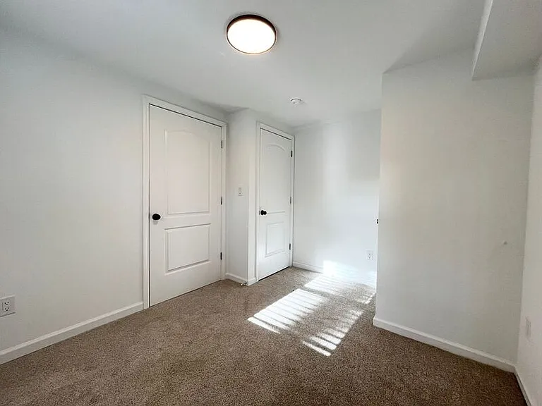 1116 E Geer St #B — Photo 20