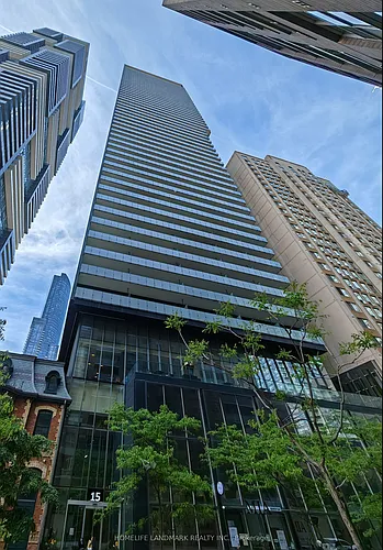 15 Grenville St #1601 Photo 1