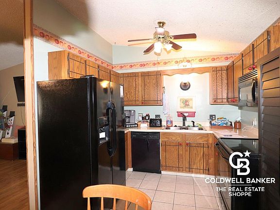 5th image of 2111 Tara Dr