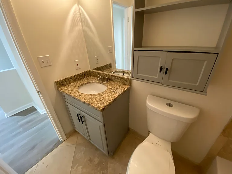 55 Oneonta Dr — Photo 25