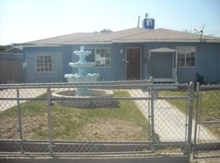 10512 Santa Barbara St, Lamont, CA 93241