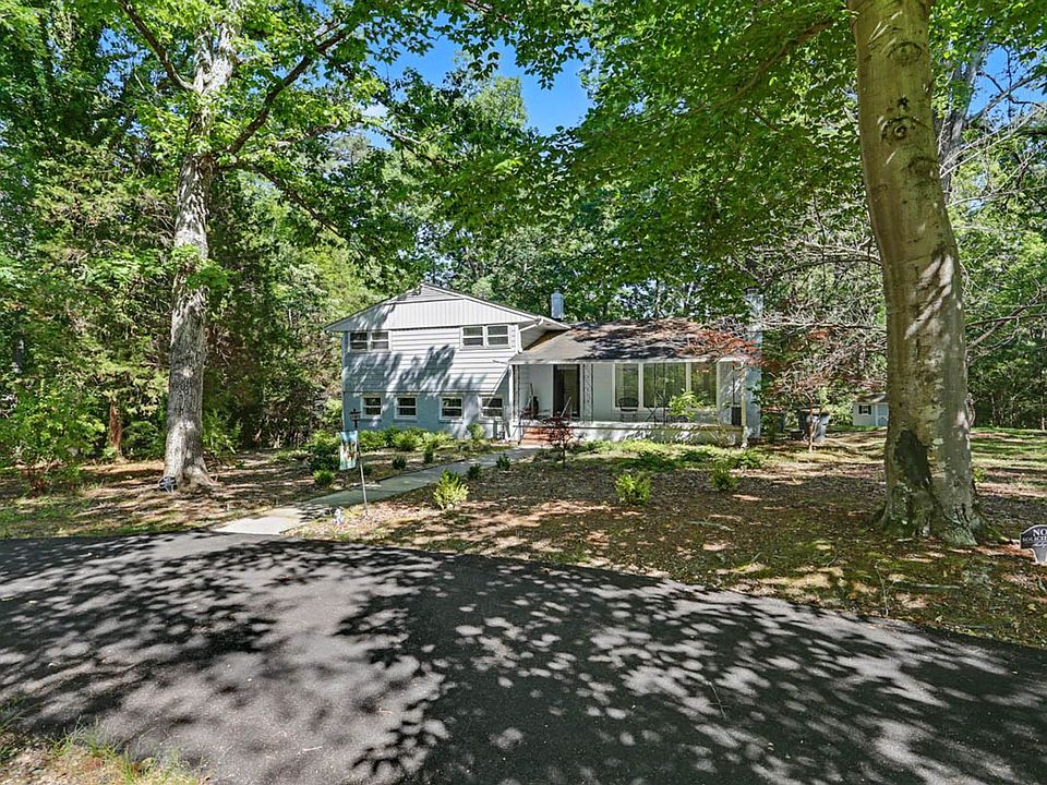 1st image of 112 Holly Rd