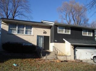 1619 216th St, Sauk Village, IL 60411