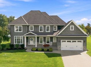 6227 Willow Run Ct, East Amherst, NY 14051