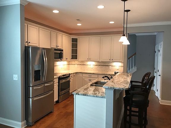 2nd image of 4183 Cambridge Cove Cir SE #2