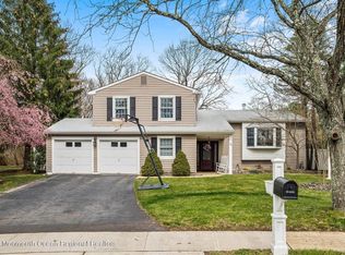 19 Nantucket Ct, Howell, NJ 07731