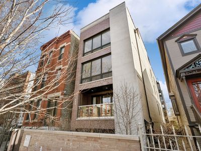 1423 W Huron St #1, Chicago, IL, 60642