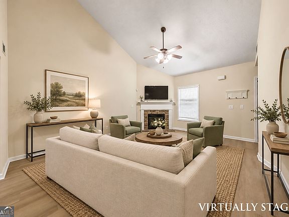2nd image of 111 Twin Pines Ct