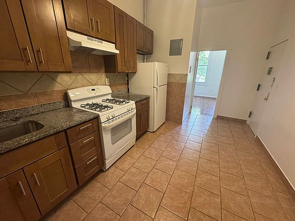 2nd image of 300 Harman St APT 1L