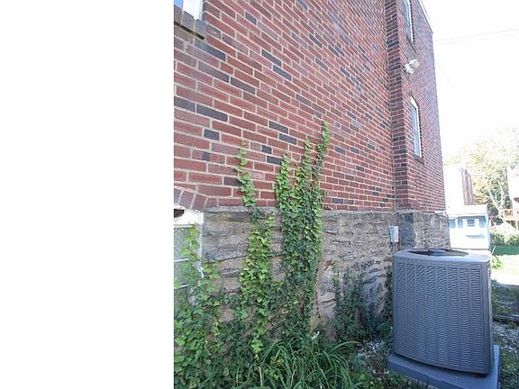 4th image of 4009 Brunswick Ave