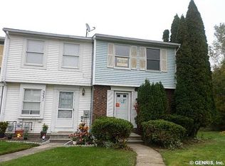 3230 Sherwood Dr, Walworth, NY 14568