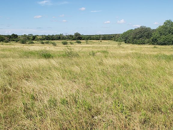2nd image of 1828 County Road 141
