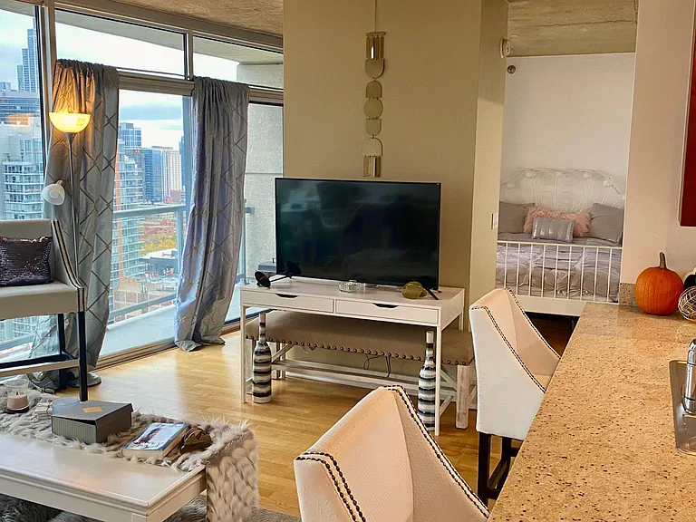 611 S Wells St #2901 — Photo 7