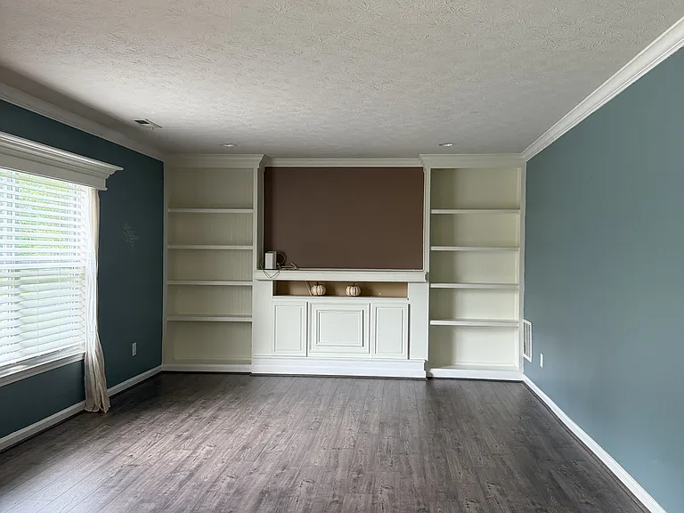 4410 Viva Ln — Photo 9